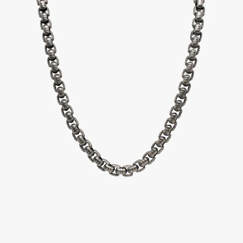 Best necklaces and pendants with black diamonds for an edgy, bold statement-Sterling Venetian Box Chain Necklace