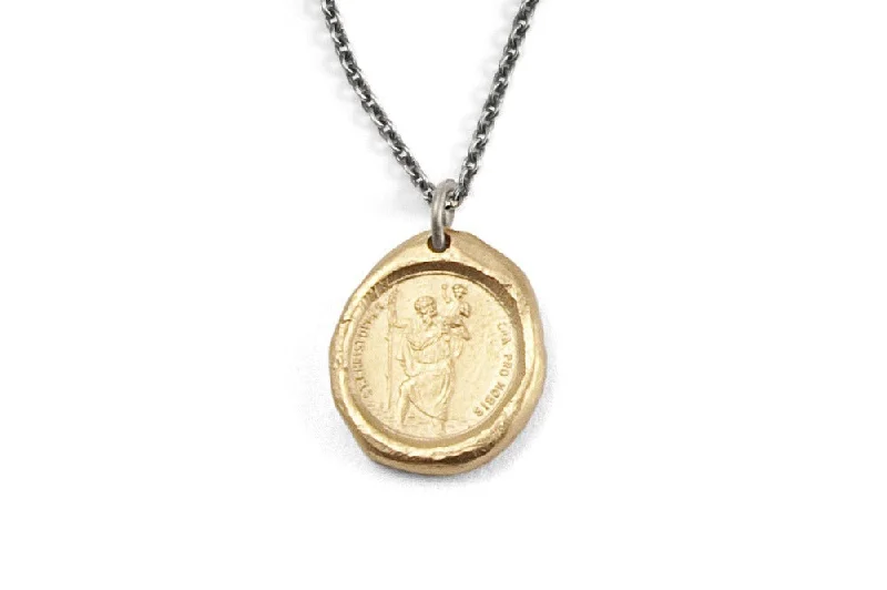 Best necklaces and pendants with heart-shaped designs for a romantic look-#064 - Necklace St. Christopher seal - GOLD