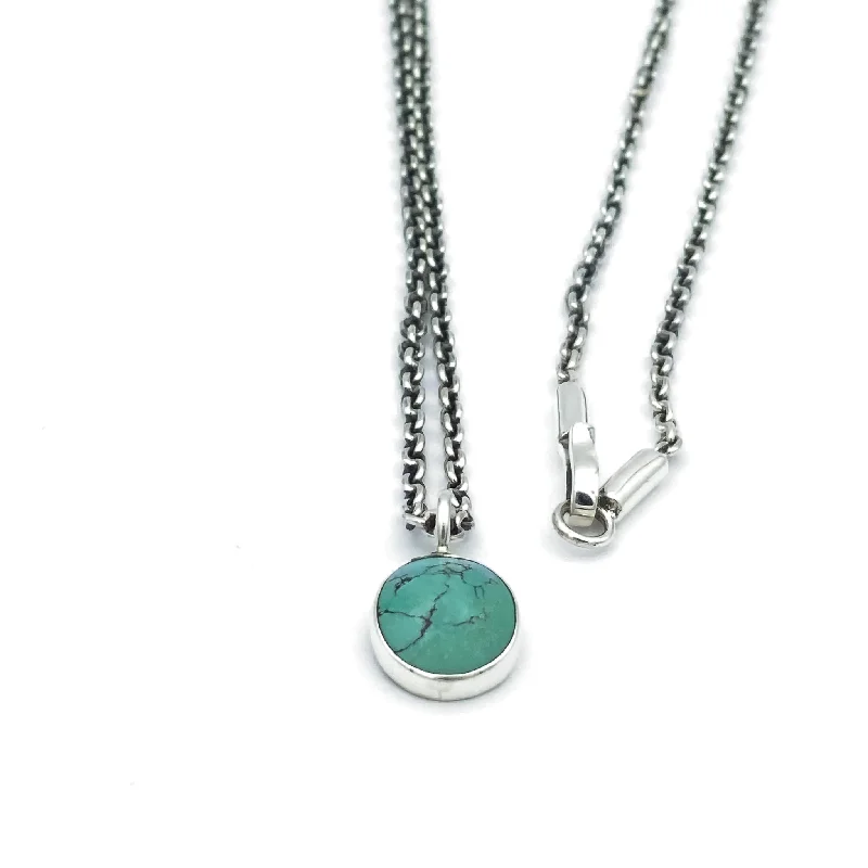 Elegant necklaces and pendants with gold chains for a chic, timeless appearance-Gemstone Pendant Necklace