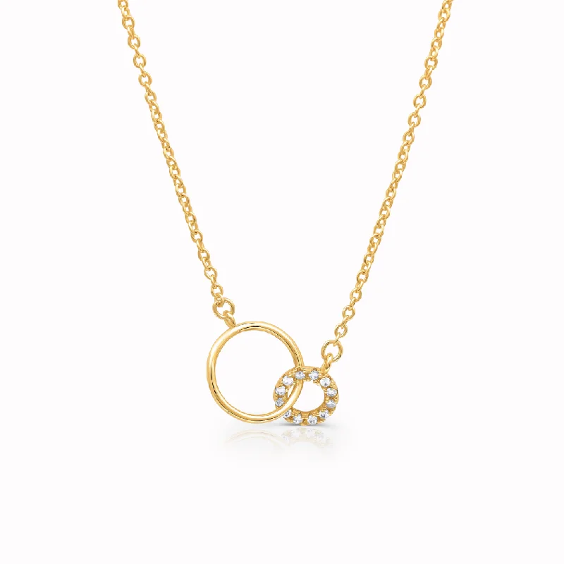 Necklaces and pendants with love knot designs for a romantic, meaningful symbol-Mother & Daughter - Unbreakable Link Necklace