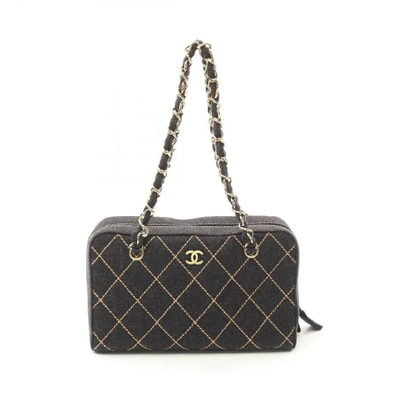 Handle bags with playful patterns for fun -Chanel Wool Wild Stitch Tote Bag