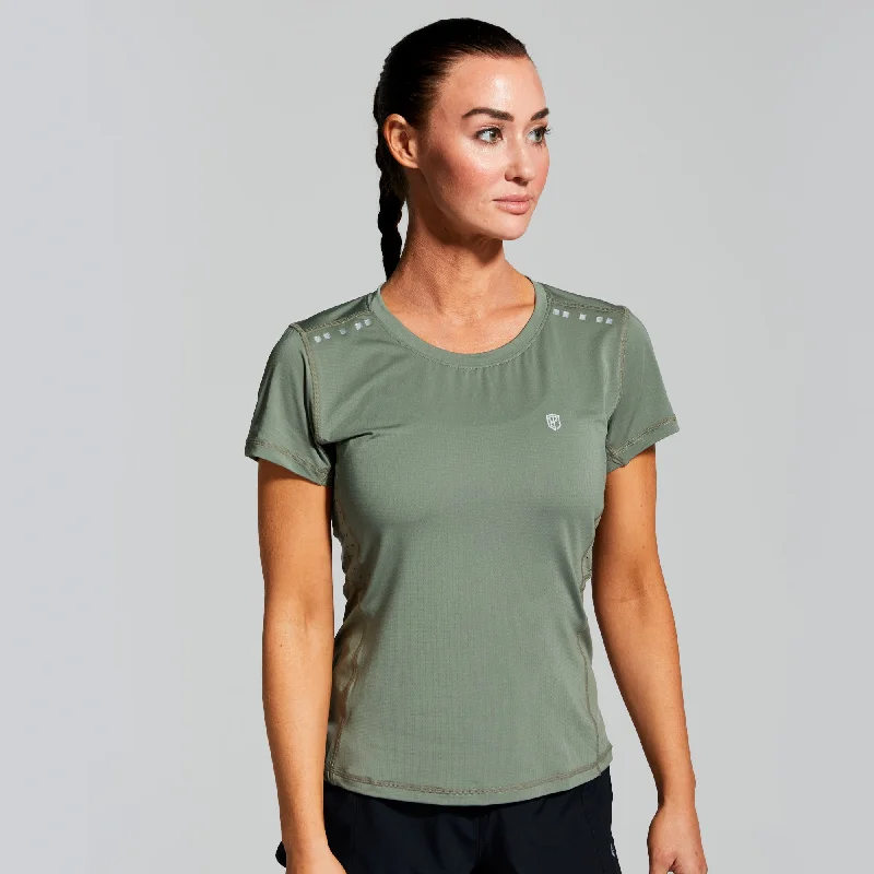 Casual Blouses for Everyday -Women's Endurance Shirt (Thyme)