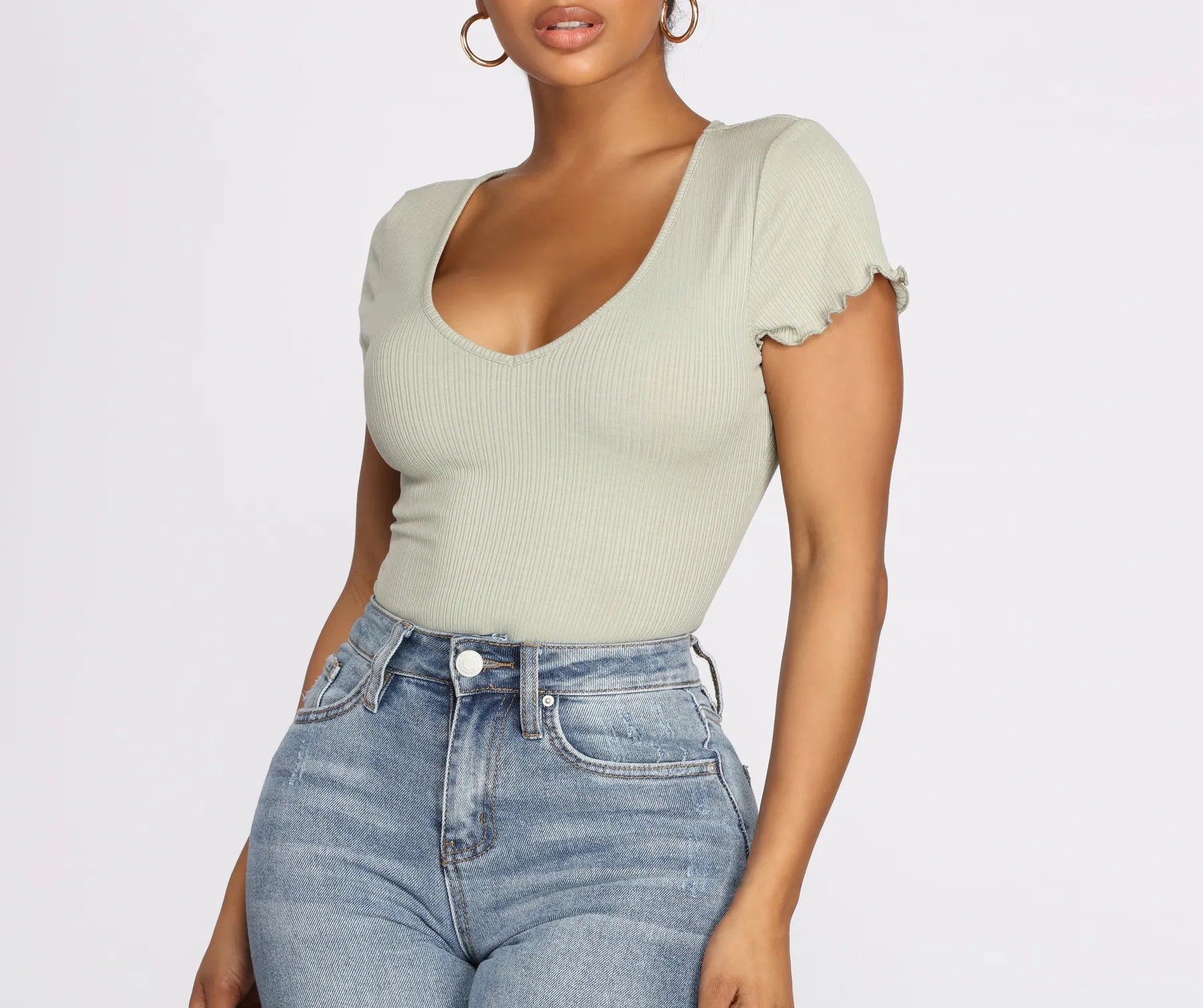 Loose-fitting tight top for women with flowing style and casual elegance-Got That Simple Style Bodysuit