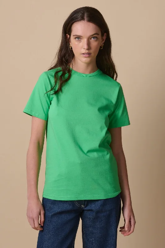 Short Sleeve Blouses for Summer -Women's Short Sleeve T Shirt - Apple Green