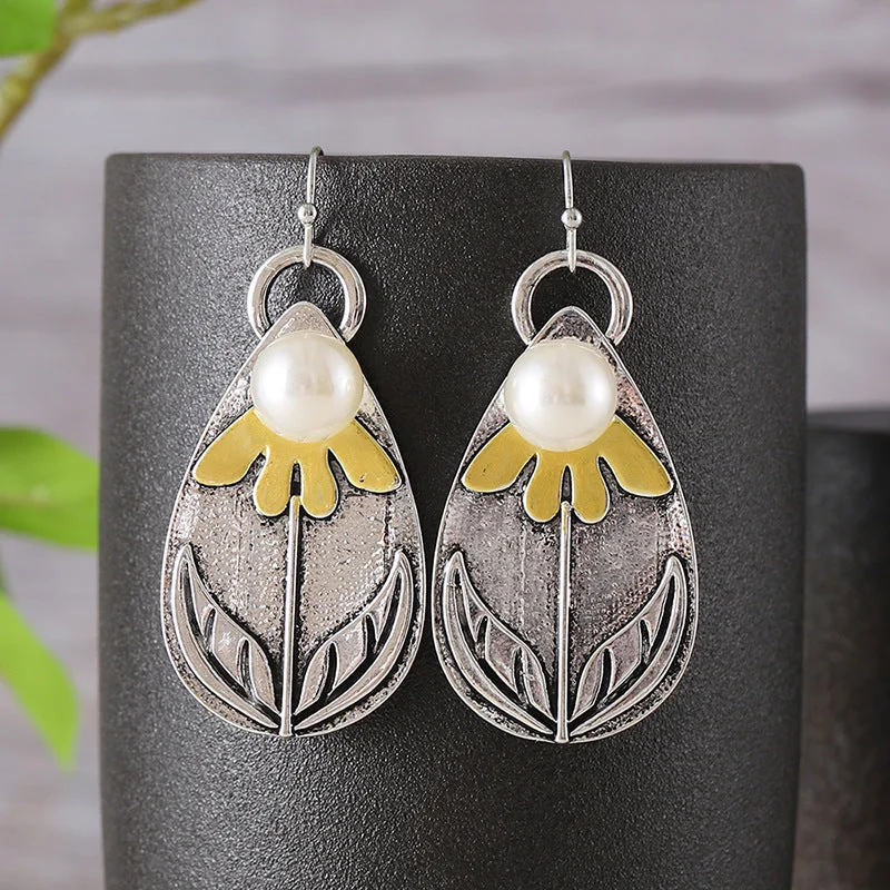 Studded Drop Earrings with Gemstones -Wholesale Distressed Teardrop-shaped Three-dimensional Lace Leaf Earrings