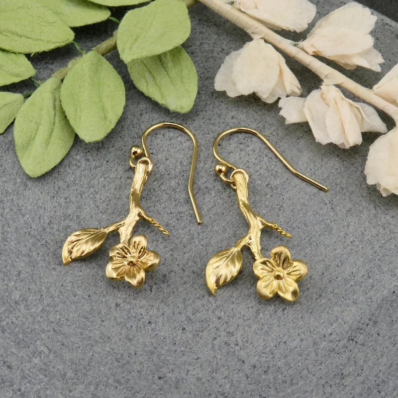 Retro Drop Earrings for Nostalgia -Stemmed Flower Earrings