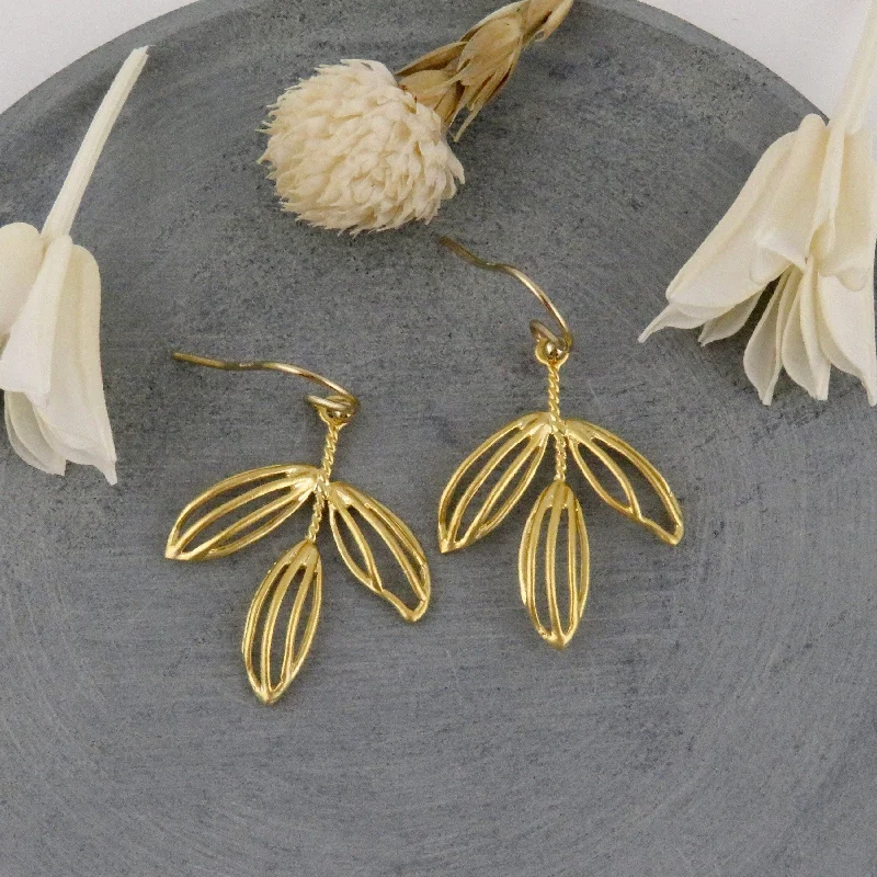 Drop Earrings for Graduation Day -Hanging Leaves Earrings