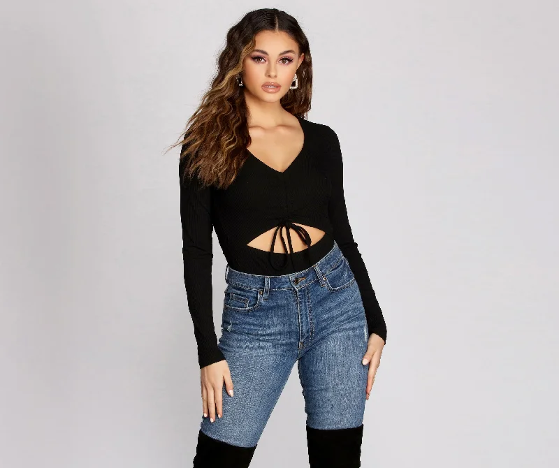 Tight crop top for women with high-waisted pants and stylish look-Ruched Front Cut Out Bodysuit