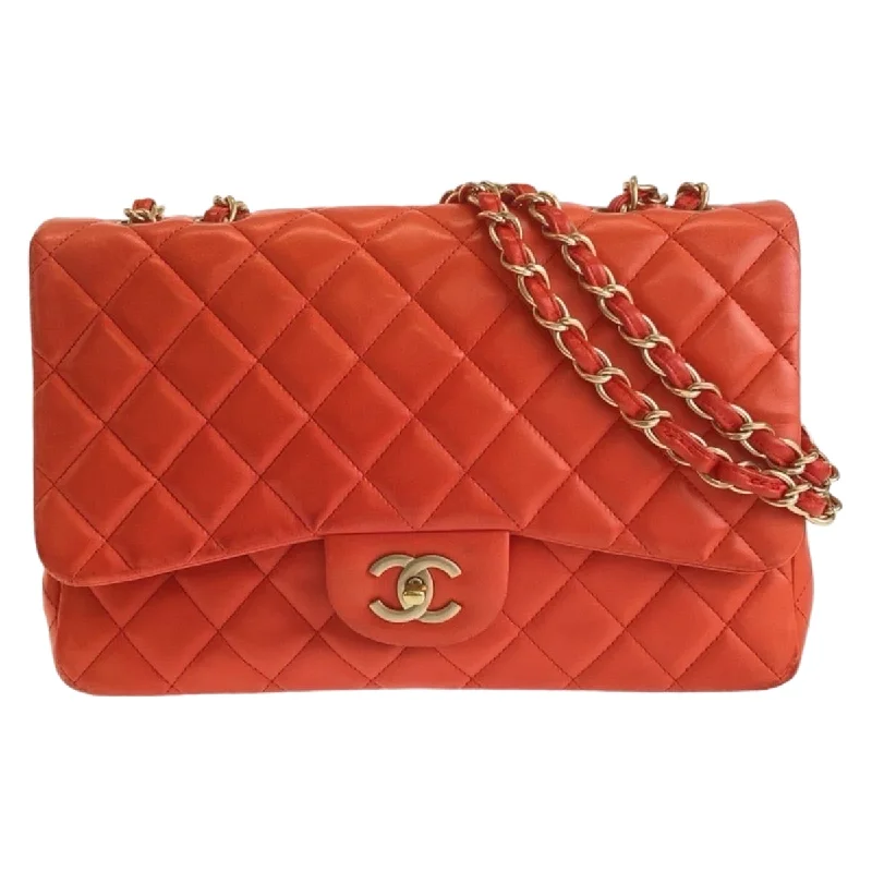 Handle bags with geometric patterns for modernity -Chanel Lambskin Matelasse Single Flap Shoulder Bag